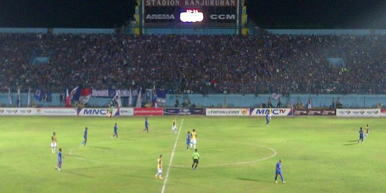 Dua &quot;Hadiah&quot; Penalti, Arema Juara Menpora Cup