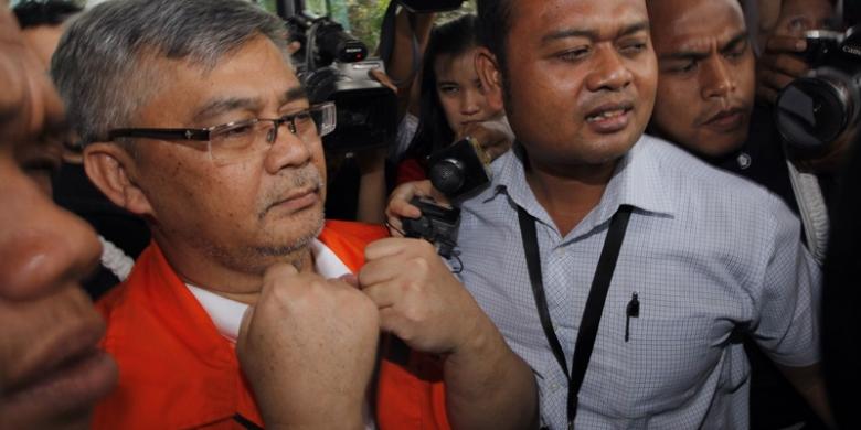 Jumat, KPK Putuskan Kemungkinan Akil Dijerat Pencucian Uang