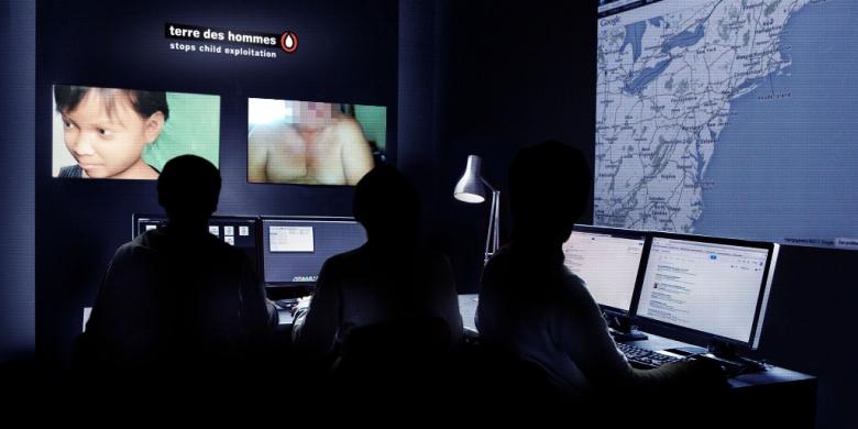 Dipancing "Bocah Perempuan", 20.000 Paedofil Mendekat