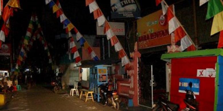 &#91;yg ngerasa lonte ayo daftar&#93; Demi Rp 7 Juta, 375 PSK di Dolly Jalani Verifikasi