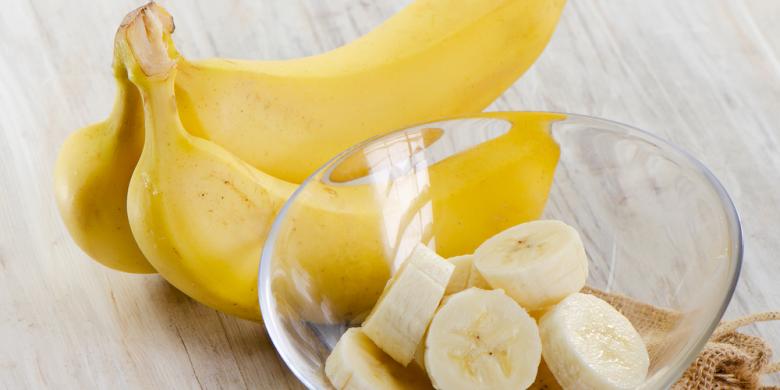 walah-untuk-membeli-rokok-pria-ini-mencuri-pisang