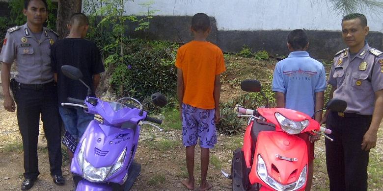Ingin Punya Baju Natal, Dua Bocah Curi Motor