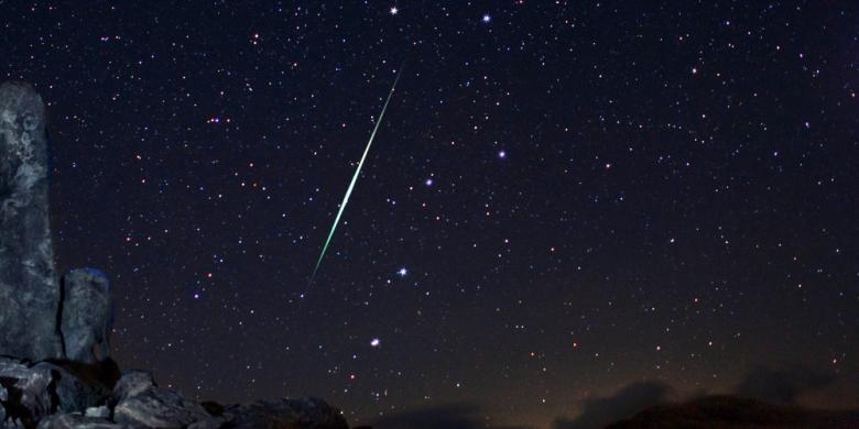 24-mei-2014-terjadi-hujan-meteor-209p-linear