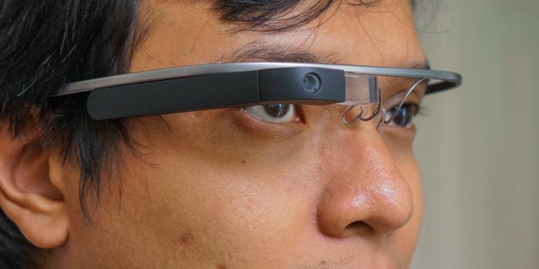 Telkomsel Bakal Jual Google Glass, Harganya 20 Juta Rupiah...........