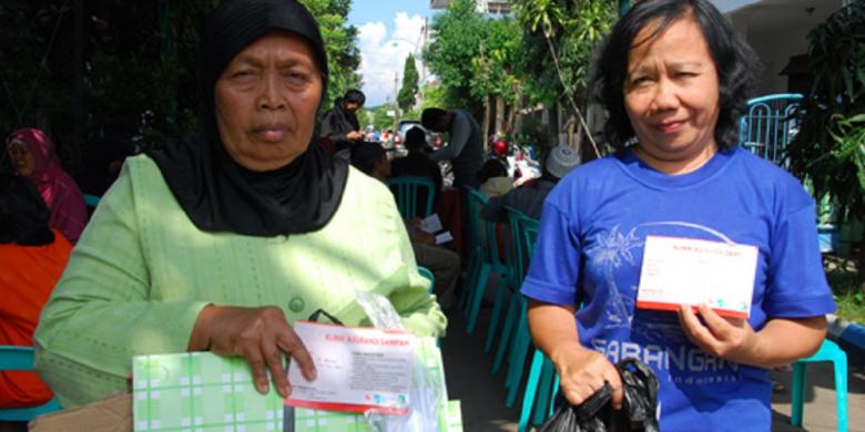 Sakit, Gak Punya Uang? Bayar Pake Sampah Aja!