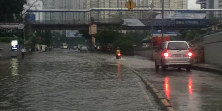 &#91;29 Januari 2014&#93; Banjir Ibu Kota Dalam Jepretan Kamera