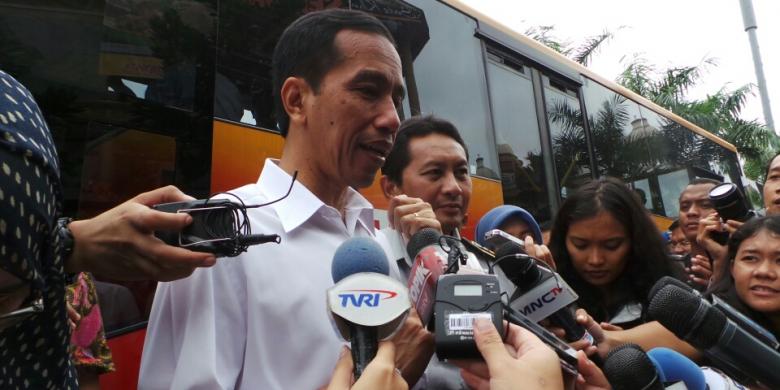 Jokowi Berharap Kopaja dan Metromini Contoh BKTB