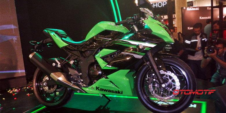 Kawasaki Ninja RR Mono, Bukan ”Downgrade” Ninja 250R FI