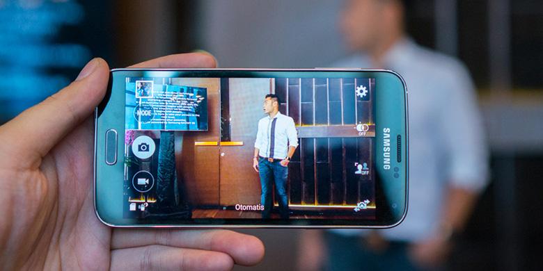 Galaxy S5 + Harga