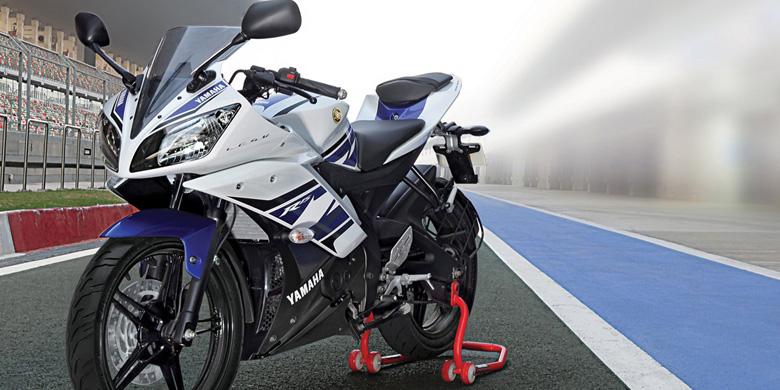 Yamaha R15 atau Ninja RR Mono