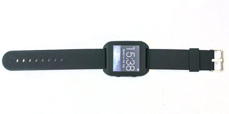 Mencoba Jam Tangan Android Kitkat 