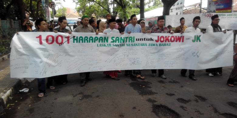 1001-harapan-laskar-santri-pada-jokowi-jk-revolusi-dari-pintu-ke-pintu-jokowi-jk
