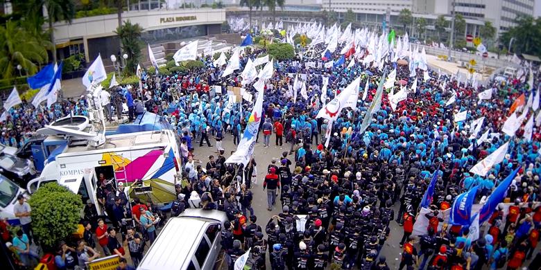 &#91;Catat!!&#93;Pimpinan Buruh: Saya Jamin Tak Ada Satu Pun Pot Pecah Saat May Day