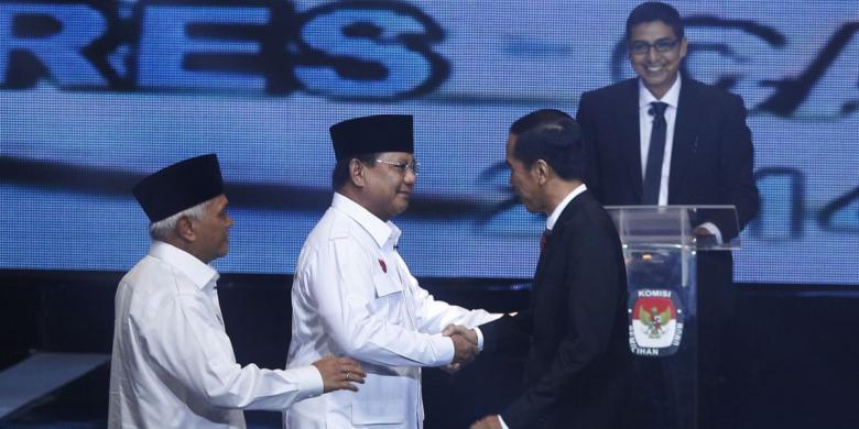 &#91;takut nih ye..&#93; Tim Jokowi-JK Minta Waktu Debat Diundur 