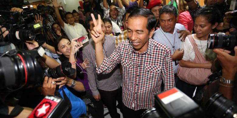 &#91;Yg pengen rusuh kecewa&#93; Usai Temui Jokowi, Relawan Sepakat Tak Turun ke Jalan Besok