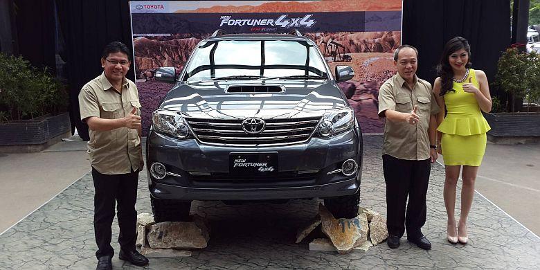Toyota Fortuner G 4x4 VNT Diesel - Line Up Baru