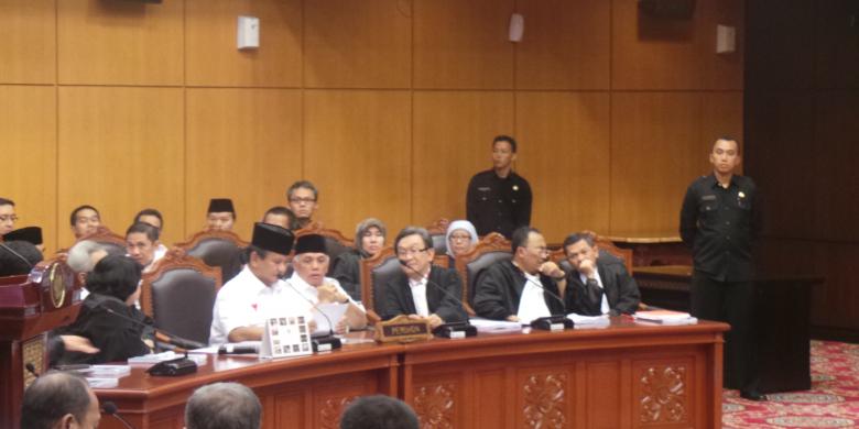 [DOSA MAS WOWOK] Kesalahan Kecil Yang Menunjukan Keadaan Sebenarnya