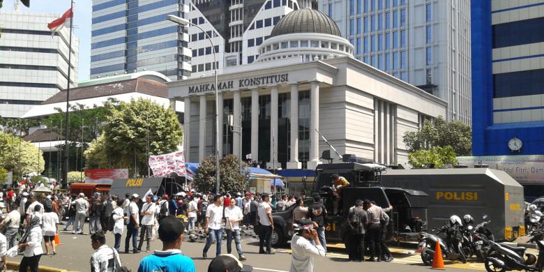 Sidang Kedua Gugatan Prabowo-Hatta, 1.000 Orang Simpatisan Merah Putih Aksi di Gedung