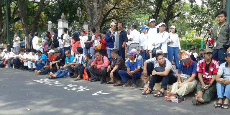 pasti-g-liat-jadwal-quotjokowi-masih-di-senayan-ya-belum-ke-sini-siniquot