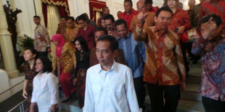 Pagi-pagi, Jokowi Sudah Bikin Staf Istana &quot;Mandi Keringat&quot;
