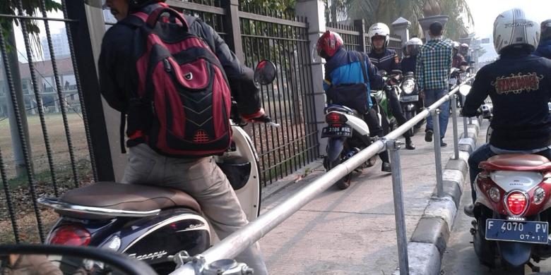 Macam-Macam Pengendara yang Ngeselin dan Berbahaya