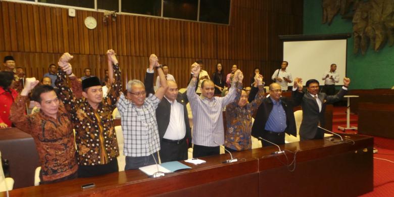 Pengambil-alihan DPR oleh "DPR Tandingan", Bukankah ini Kudeta Kekuasaan Legislatif?