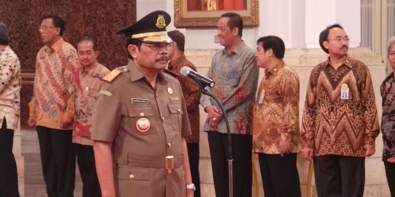 Kecuali Jagung yg Baru itu Lulusan Dokter Hewan, Layak Jokowi Digugat Memilihnya! 