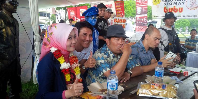 Ridwan Kamil Kritik Makanan Bandung Kuliner Kebanyakan Sosis