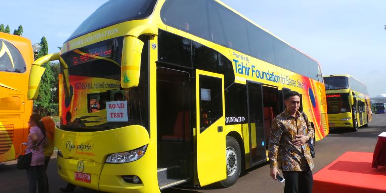 Ahok: Bus Mercedes-Benz Tidak Lulus, Bus Weichai Kok Bisa?