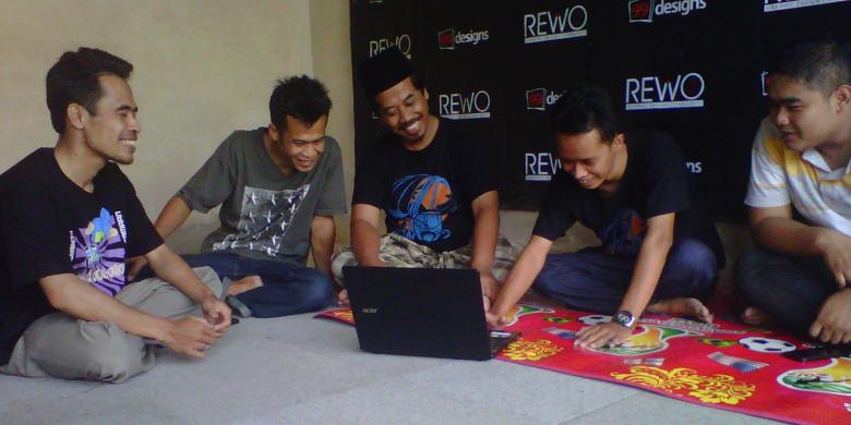 belajar-otodidak-para-pemuda-desa-ini-kerap-juarai-lomba-desain-tingkat-dunia