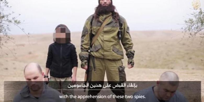 Video ISIS Tampilkan Bocah 10 Tahun Eksekusi Agen Rusia