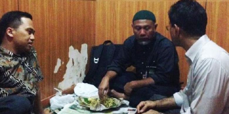 fix-panasbung-bw-sempat-buka-puasa-dengan-nasi-bungkus-di-bareskrim-polri