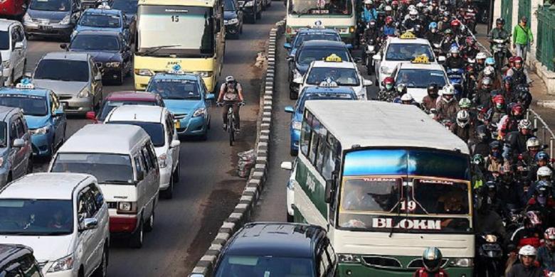 &#91;KOMPAS&#93;Help...dalam 2-3 tahun ke depan,kemacetan Jakarta kian menyiksa!