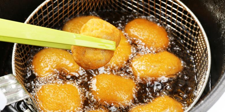 Ini Akibatnya jika Sering Makan Gorengan