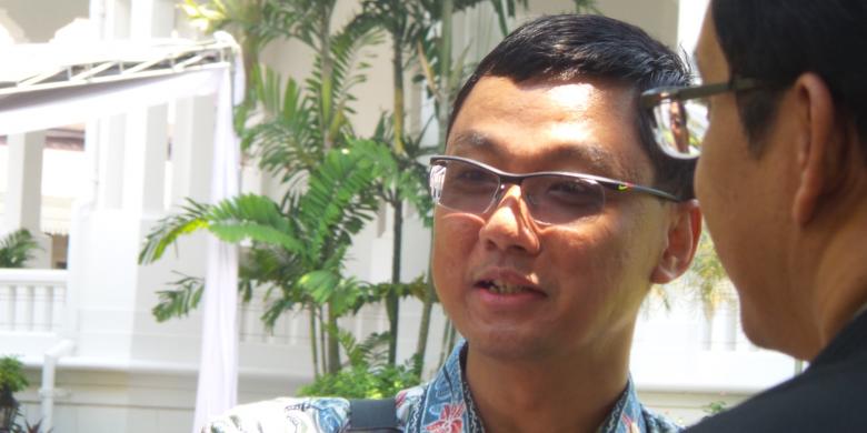 Darmo, Si Pintar yang Disayang Jokowi dan Didekati Riza Chalid