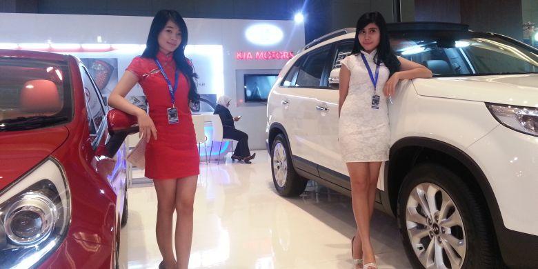 &#91;pict inside&#93; Senyum &quot;Menggoda&quot; Para Gadis Pemanis POM 2015
