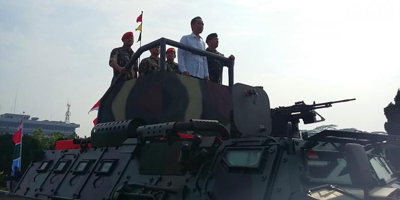 Jokowi Umumkan Tunjangan Prajurit TNI Naik hingga 60 Persen 