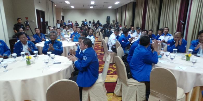 deklarai perlawanan terhadap kediktatoran sby