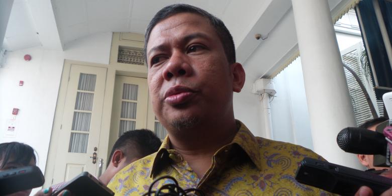 presiden-pks-ingatkan-fahri-hamzah-untuk-bersikap-santun