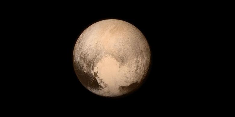 Penampakan Wajah Baru Planet Pluto oleh Wahana New Horizon, beserta Fakta dan Sejarah