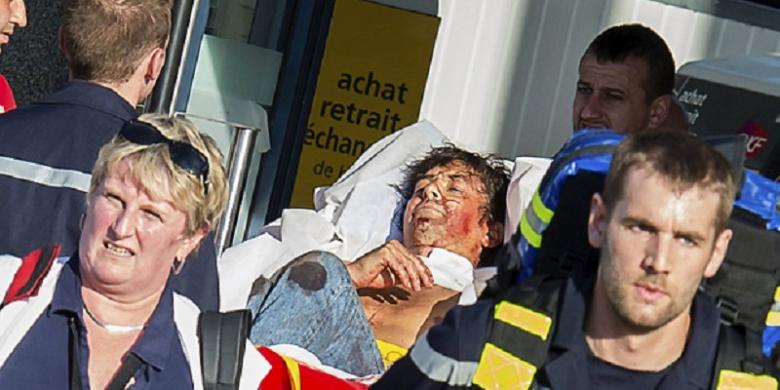 Presiden Hollande Beri Penghargaan untuk Penyelamat Kereta Cepat Perancis