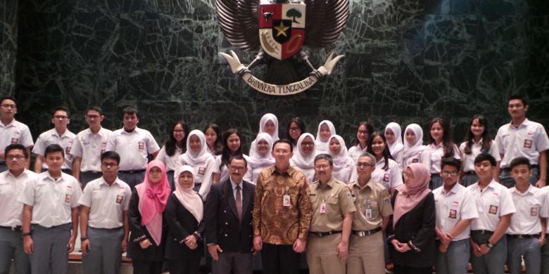 Mahasiswa hingga Doktor Daftar Jadi Pegawai Magang Ahok