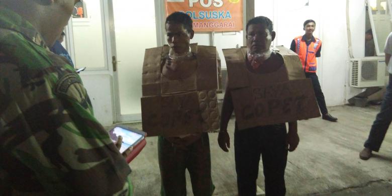 Kepergok di KRL, Dua Pencopet Baku Hantam Biar Dikira Gila