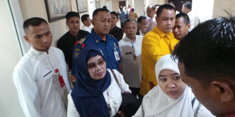 &#91;Masya Alloh&#93; Dua Ibu Bertanya Dana KJP Tak Bisa Ditunaikan, Ahok Malah Marah
