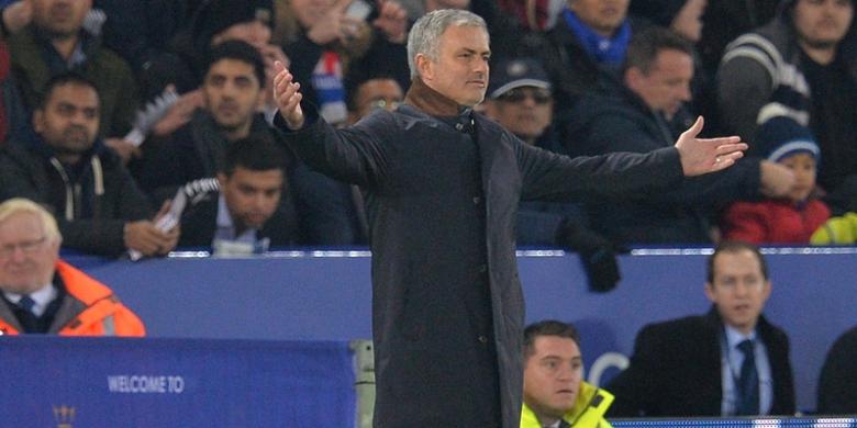 BREAKING NEWS: Chelsea Pecat Mourinho dari Kursi Manajer