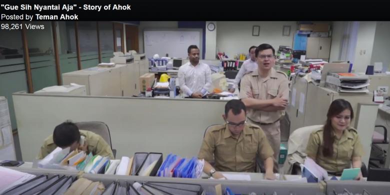 gaya-ahok-yang-santai-dicaci-diparodikan-lewat-lagu-bruno-mars