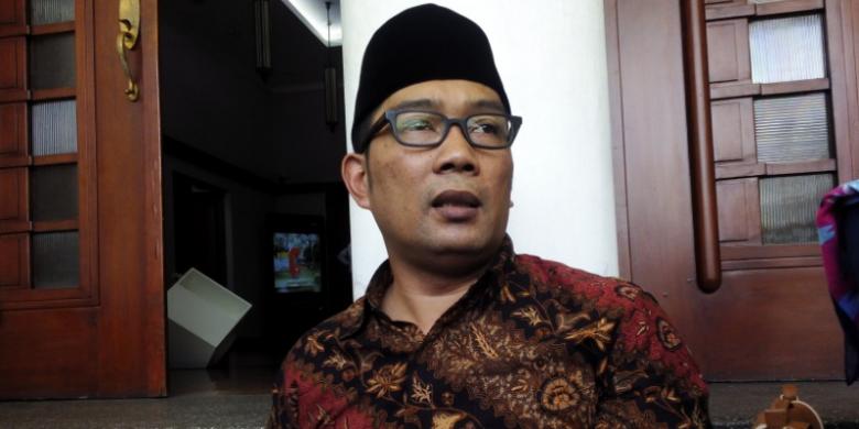 Ridwan Kamil Diundang Adhyaksa Dault, Ada Apa ?