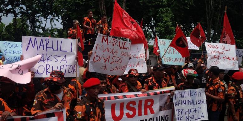 Pendukung La Nyalla Balas Tuding Kajati Jatim Terlibat Kasus Suap di Sumut
