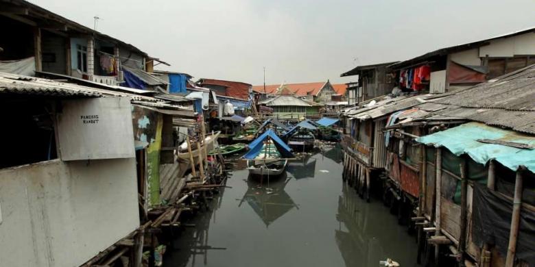 tolak-reklamasi-teluk-jakarta-ratusan-buruh-geruduk-balai-kota