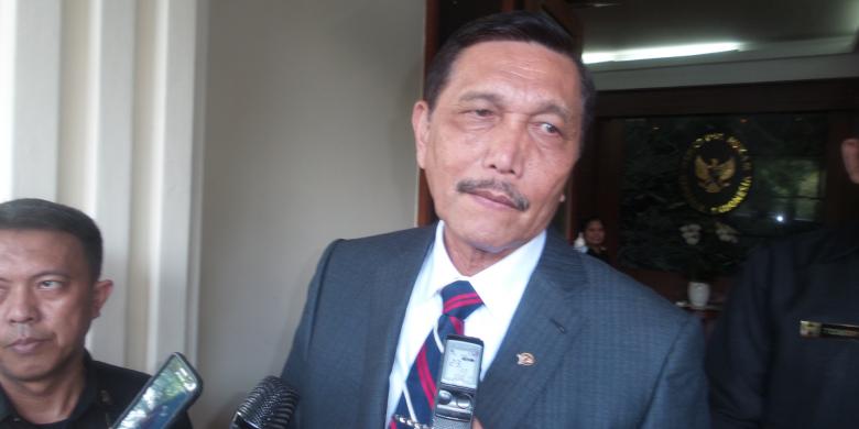 Brutal! Luhut: Untuk Apa Ada Perusakan Masjid?